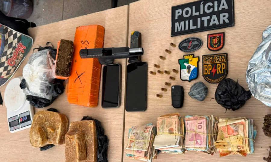 Radiopatrulha apreende drogas, uma pistola e R$ 17 mil em Poço Redondo