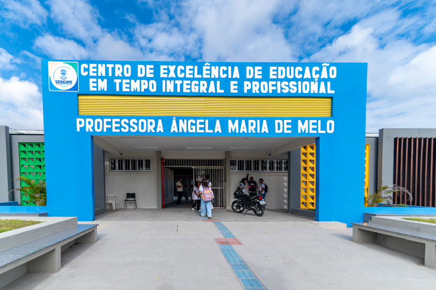 Investimentos do Governo do Estado transformam educação sergipana e ampliam oportunidades para estudantes